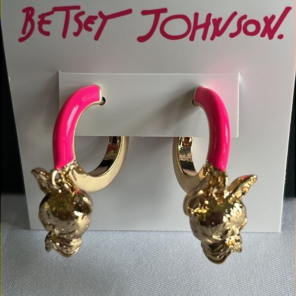 Betsey Johnson Frenchie Enamel Huggie Hoop Earrings Gold neon Pink NWT - Picture 6 of 6